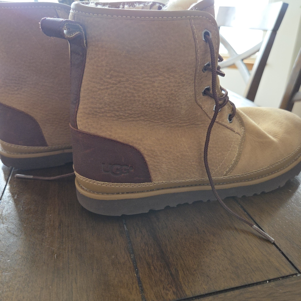 UGG Men’s Tan and Brown Leather Lace-Up Boots Waterproof
